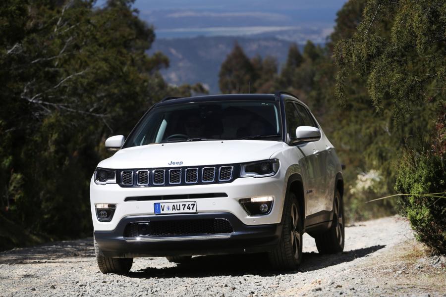  Jeep Compass Limited (MP) 2017 года  (AU) (фото 22 из 41)